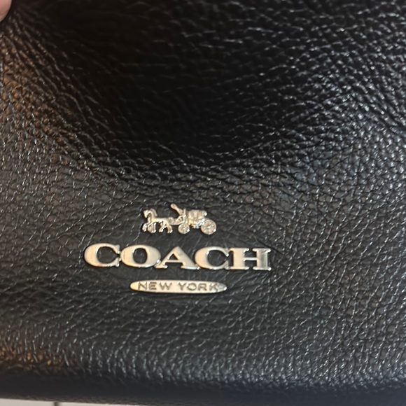 Vintage Coach Black Leather Shoulder Bag - Picture 3 of 10